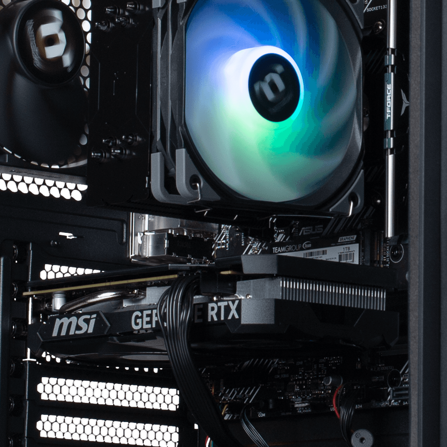 Toughline Air C300i Gaming PC - Thermaltake Toughstore