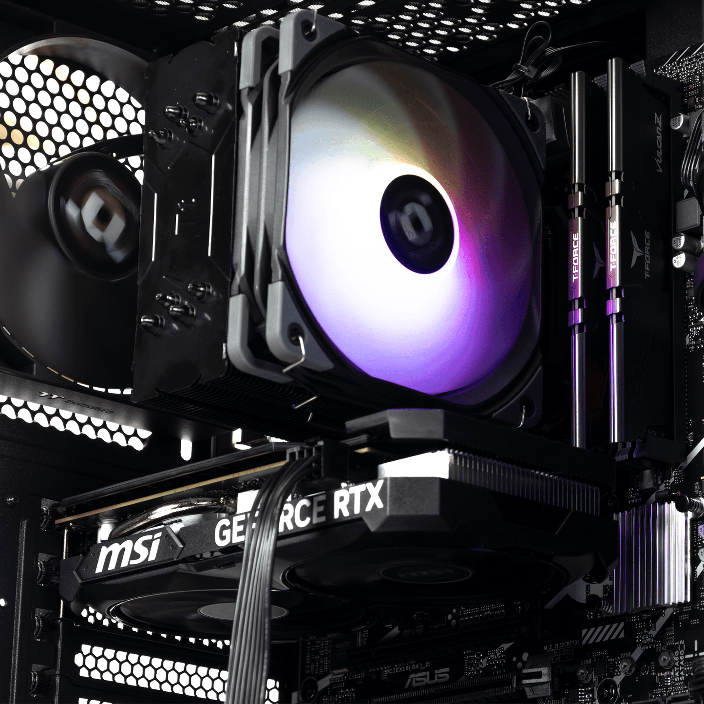 Toughline Air C300i Gaming PC - Thermaltake Toughstore