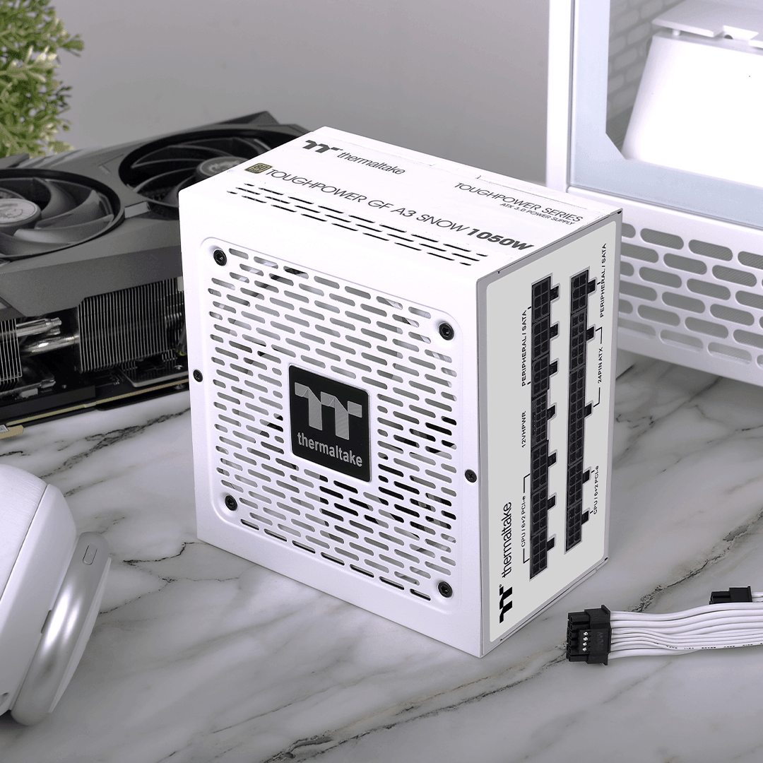 Toughline Liquid T300i Snow Gaming PC - Thermaltake Toughstore